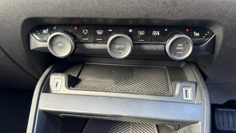 Citroen C4 1.2 PureTech [130] Max 5dr Auto Petrol Hatchback